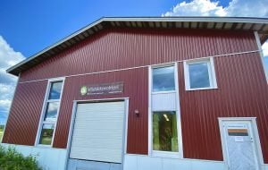 Om oss Viidakkotohtori Julkisivu Pieni 1 E1602139650467 300x190